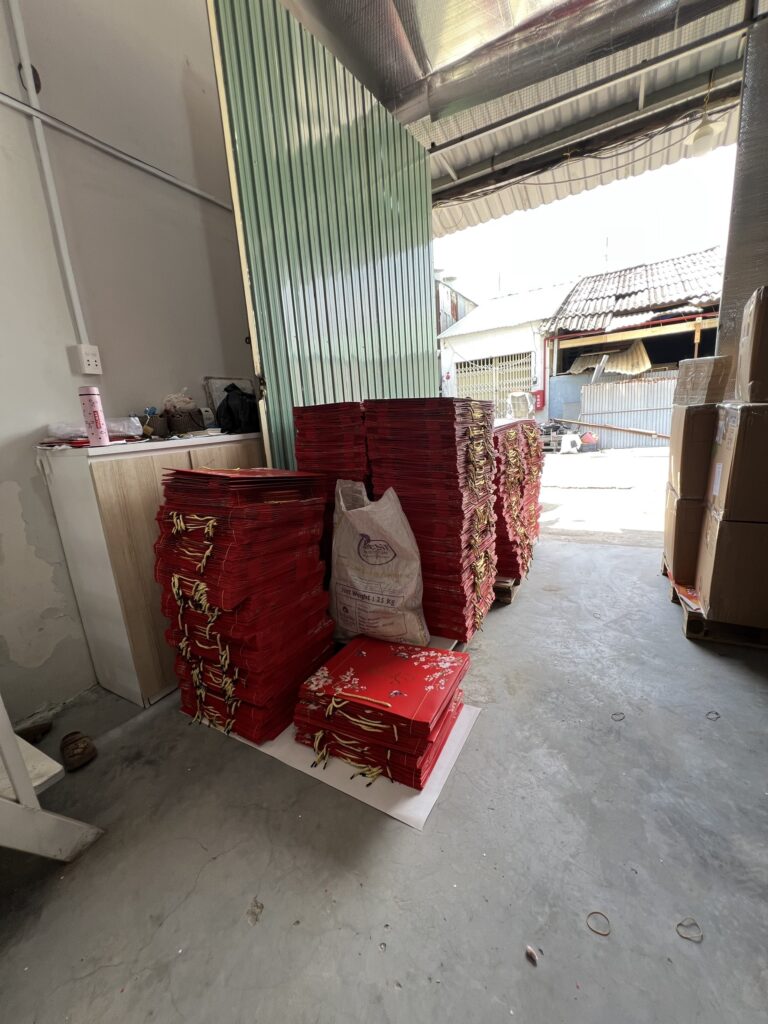 Vì sao nên lựa chọn gia công túi giấy tại Bao Bì An Thịnh?